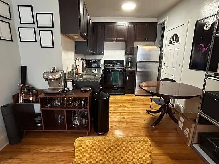 639 W Roscoe St #T1 — Photo 7