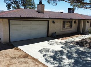 15463 Comanche Rd, Apple Valley, CA 92307