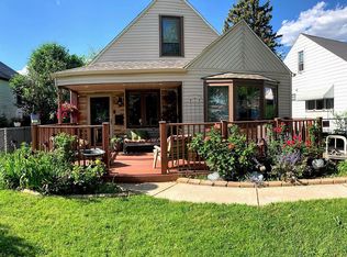 2748 W 90th St, Evergreen Park, IL 60805