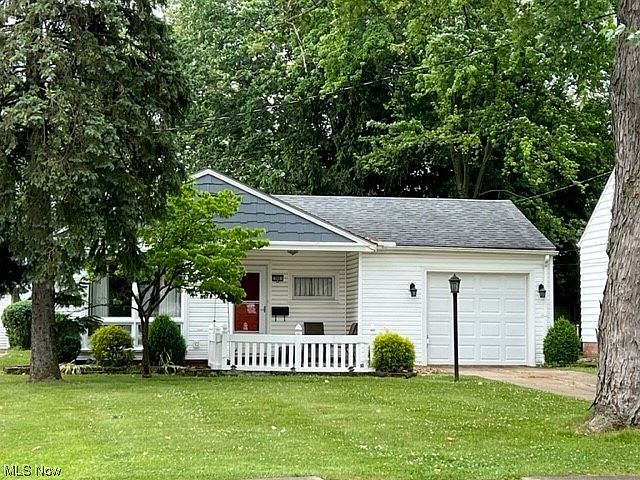1st image of 10861 Meadowbrook Dr