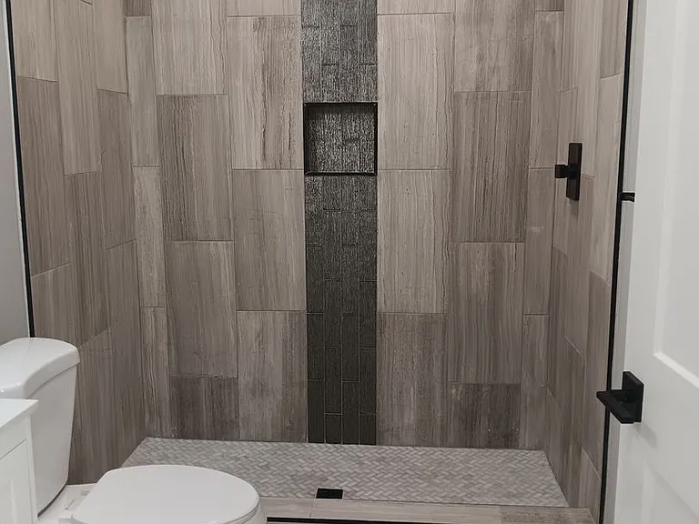 2230 Laurel Ave #3 — Photo 32