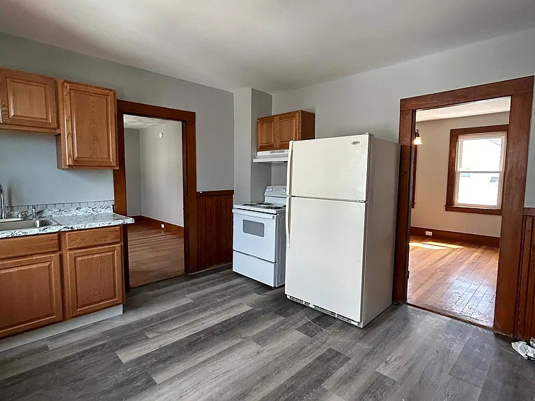 11 6th St #2-B — Photo 5