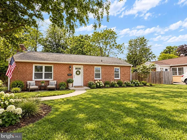 706 S College Ave, Newark, DE 19713