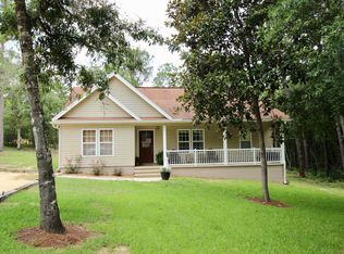 555 Bob McCaskill Dr, Defuniak Springs, FL 32433