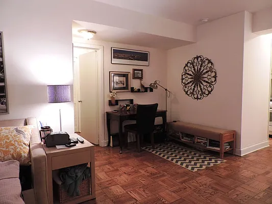 Rented by essential NEW YORK Real Estate | media 15