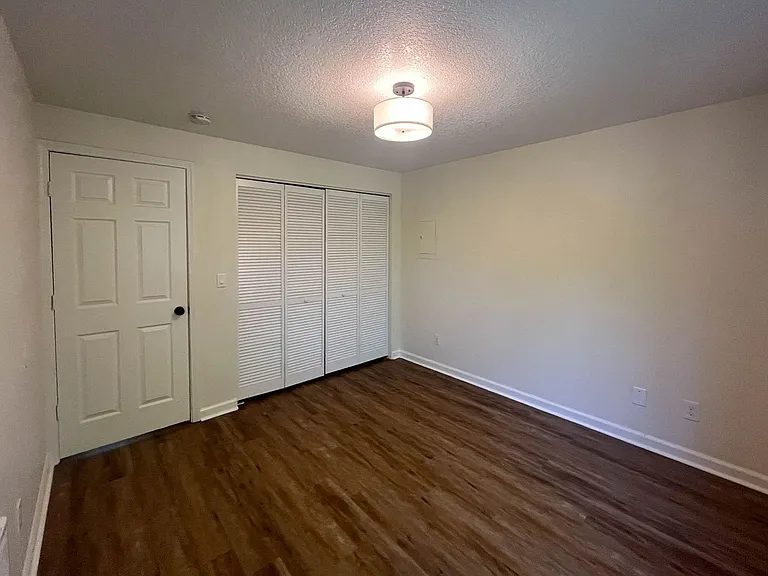 6431 SE 83rd Ave — Photo 27
