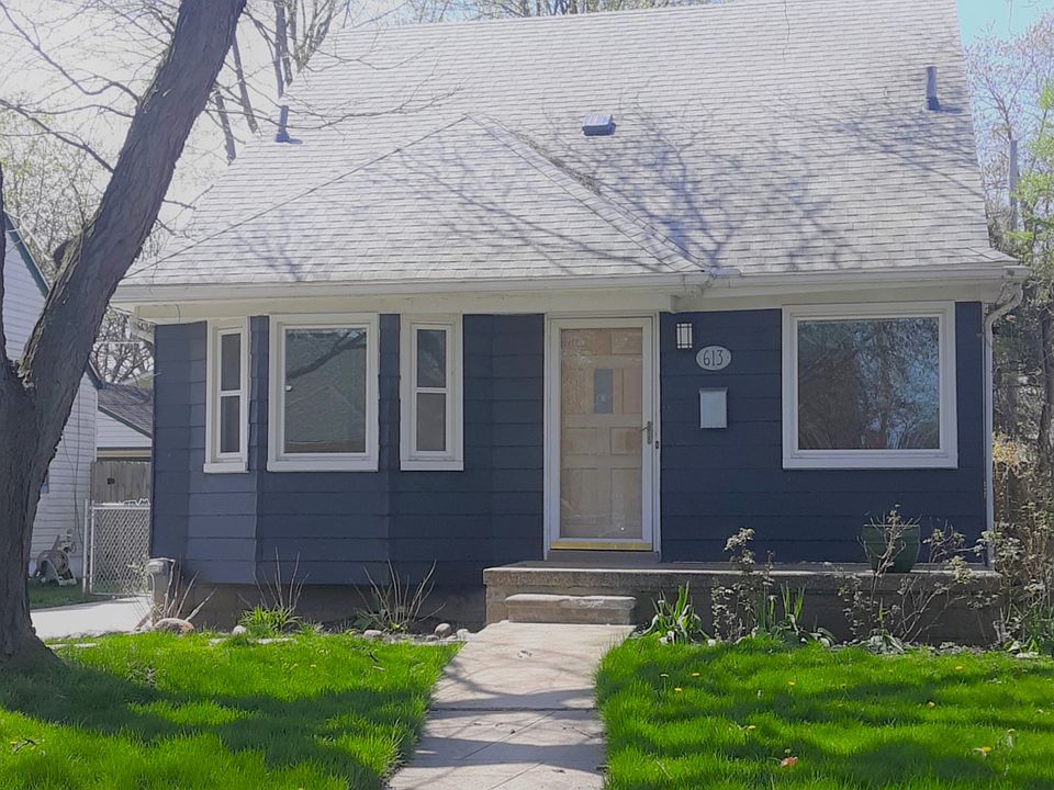 1st image of 613 N Dorchester Ave