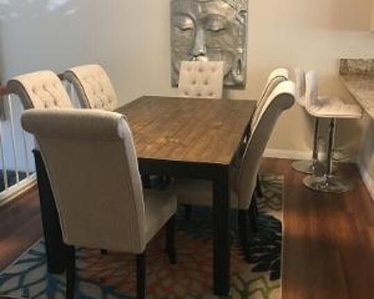 2nd image of 4720 La Villa Mari Unit A