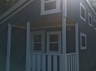 701 N 8th St, Wathena, KS 66090