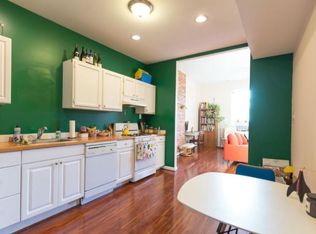 2115 Saint Paul St #3, Baltimore, MD 21218
