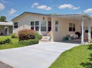 50 Lattice Dr, Leesburg, FL 34788