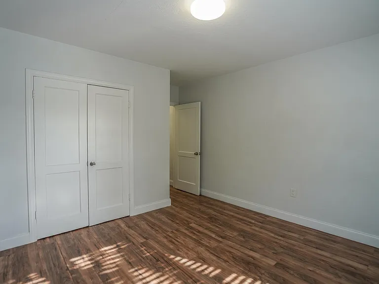 433 NE 82nd St #11 — Photo 21