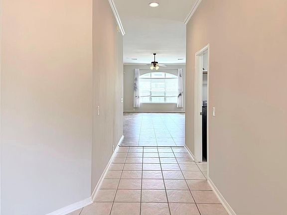 5th image of 9006 Sundown Dr
