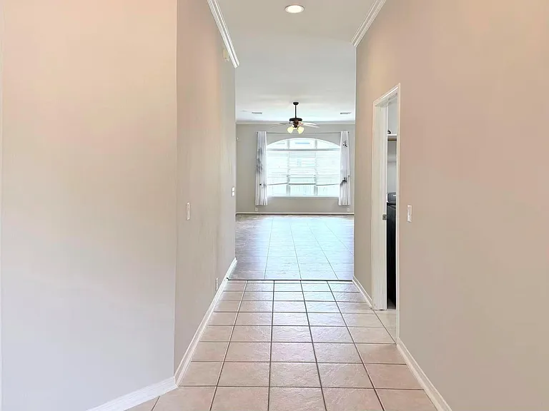 9006 Sundown Dr — Photo 5