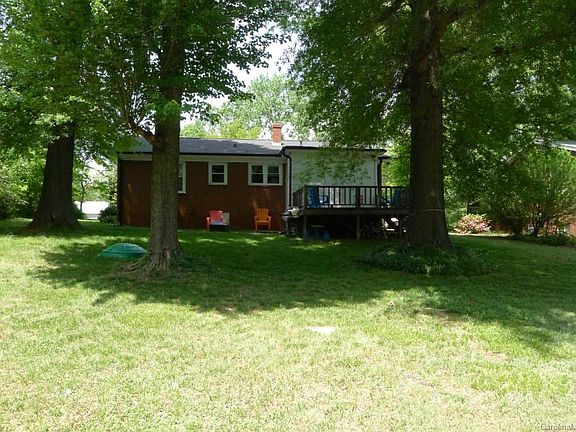 2nd image of 1218 Knox St #47