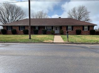 1819 S Miami Ave, Marshall, MO 65340