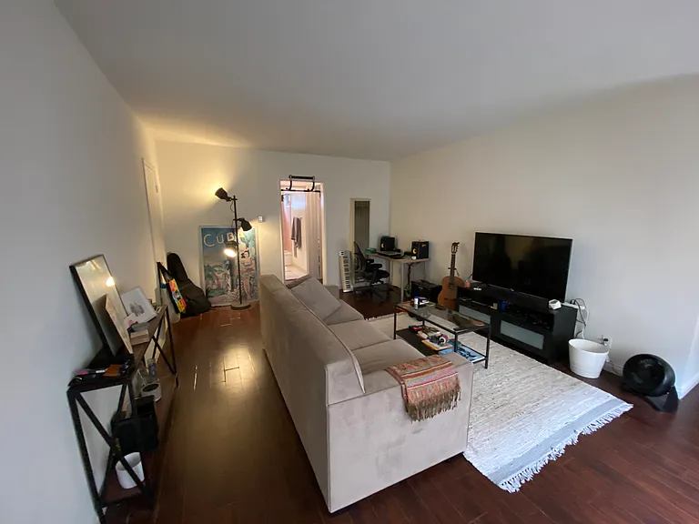 3658 Mentone Ave #4 — Photo 19