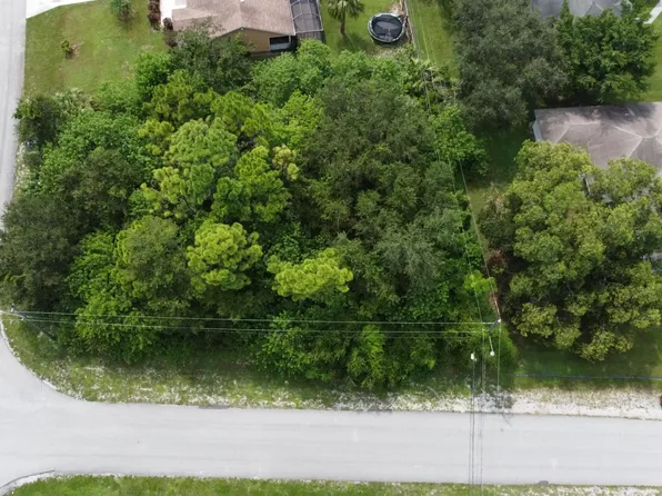 2914 SW Pierson Road, Port St Lucie, FL 34953
