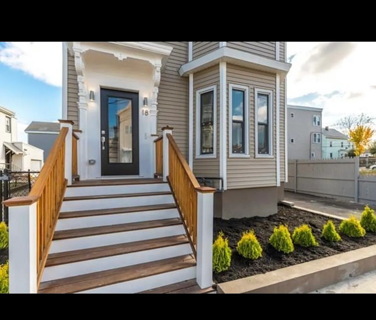 4 bed, $1,500 — Photo 1