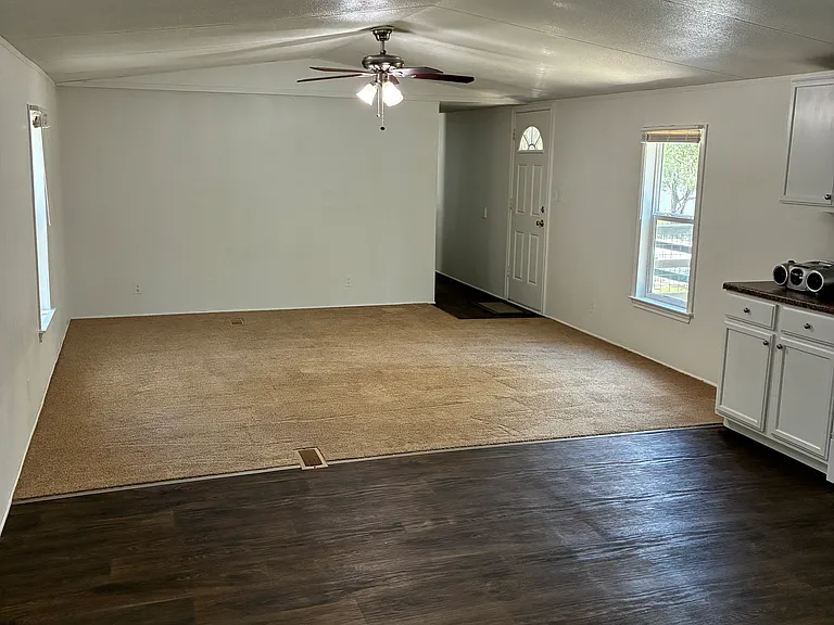 131 Pearl — Photo 4