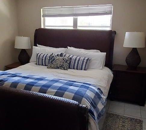 4th image of 2738 NE 28th Ct #B