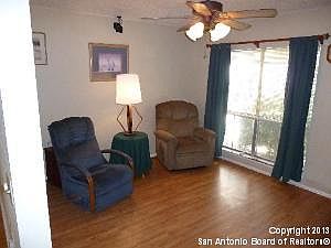 4th image of 6013 Patrick Henry St