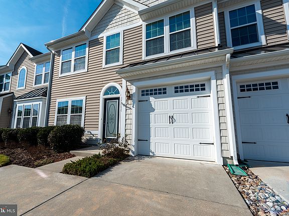 2nd image of 19080 Timbercreek Dr