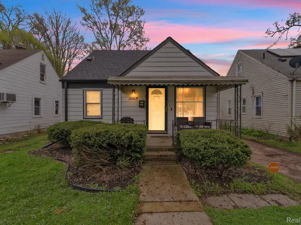 15482 Winston, Redford, MI 48239