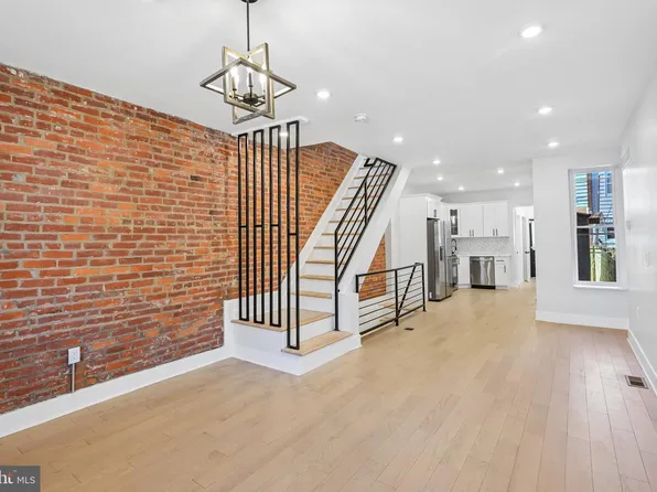 2984 Cedar St, Philadelphia, PA 19134