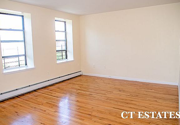 3rd image of 365 Franklin Ave Floor 4