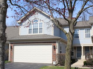 1178 Coldspring Rd, Elgin, IL 60120