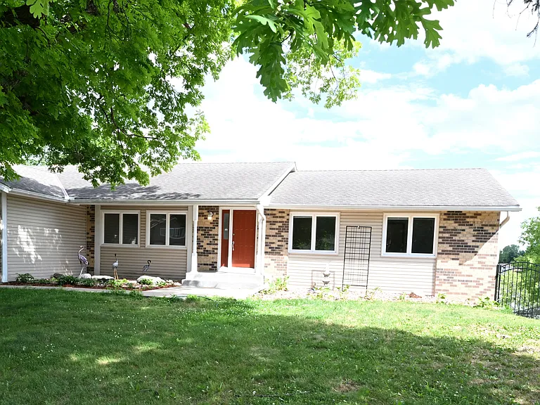 14429 Portland Ave — Photo 2
