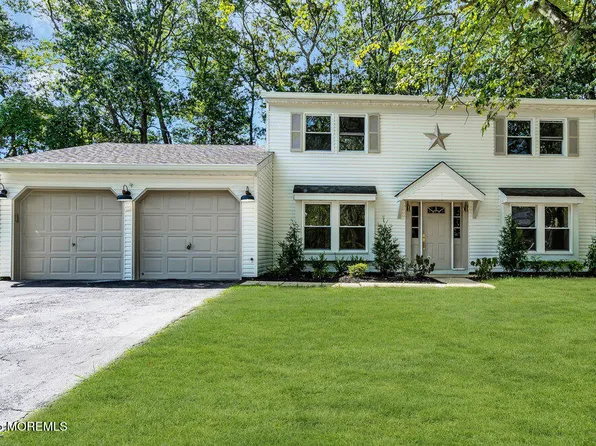 146 Shenandoah Boulevard, Toms River, NJ 08753