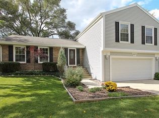 993 Knollwood Dr, Buffalo Grove, IL