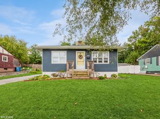 329 Sheldon Ave, Downers Grove, IL 60515