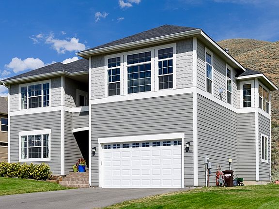 2nd image of 2020 Laurelwood Dr