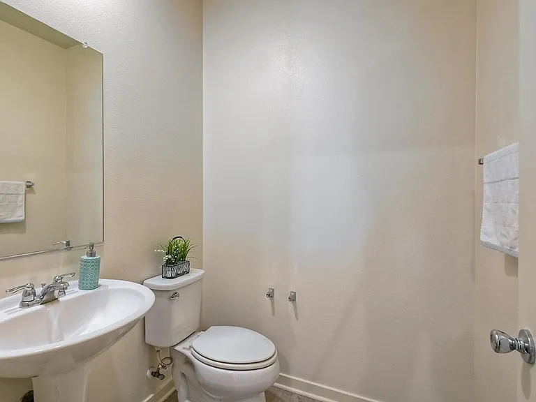 327 Mission Villas Rd — Photo 6