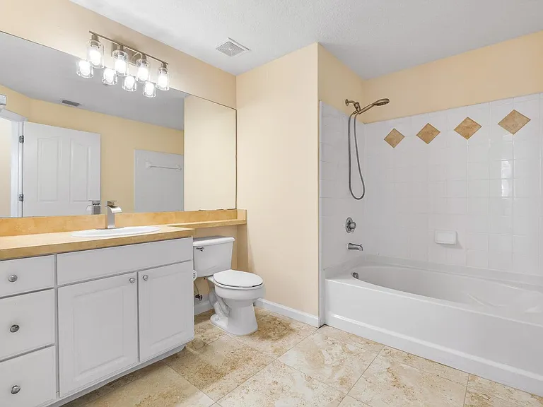 9901 Baywinds Dr #3105 — Photo 9