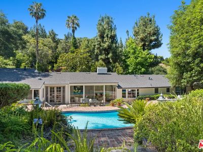 10686 Somma Way, Los Angeles, CA, 90077