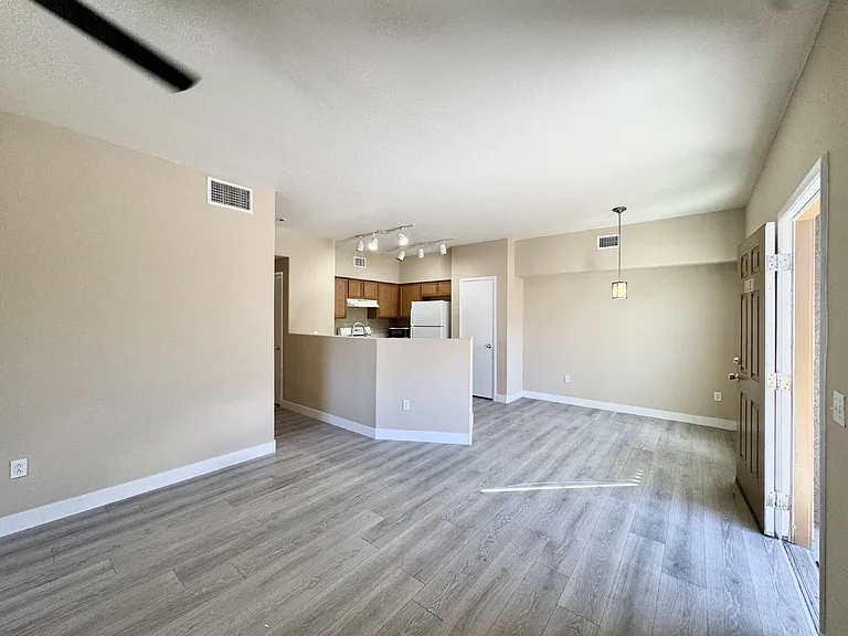 9303 Gilcrease Ave #1181 — Photo 15
