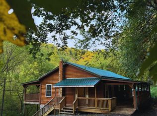 195 Ron Mark Ln, Gainesboro, TN 38562