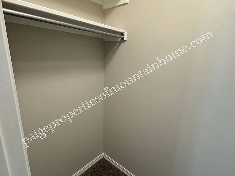 204 South St — Photo 18