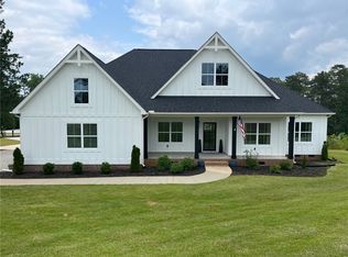 335 McAlister Rd, West Union, SC 29696