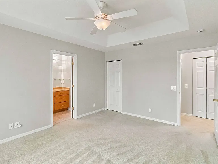 2947 Royal Tuscan Ln — Photo 15