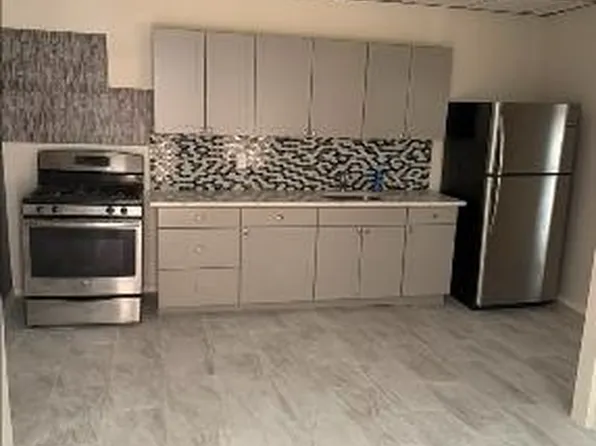 650 Kennedy Boulevard image 1 of 6
