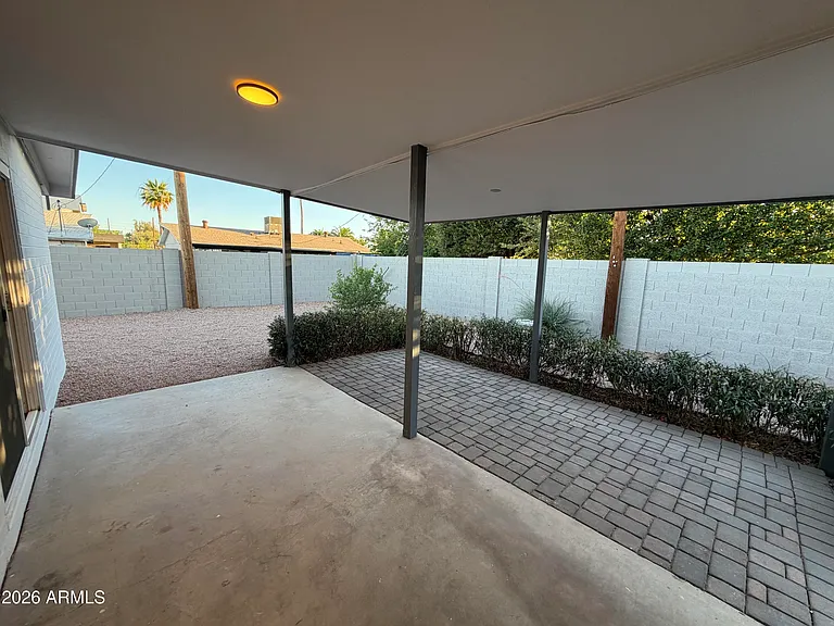 5420 N Granite Reef Rd — Photo 4