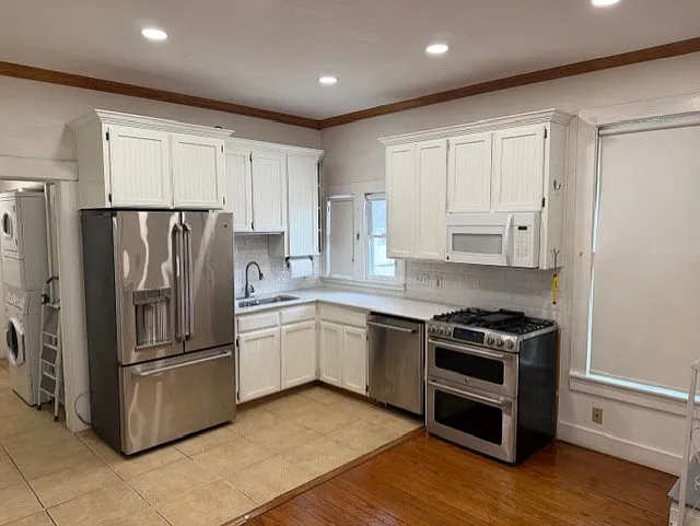 3 bed, 1553 sqft, $2,200 — Photo 3