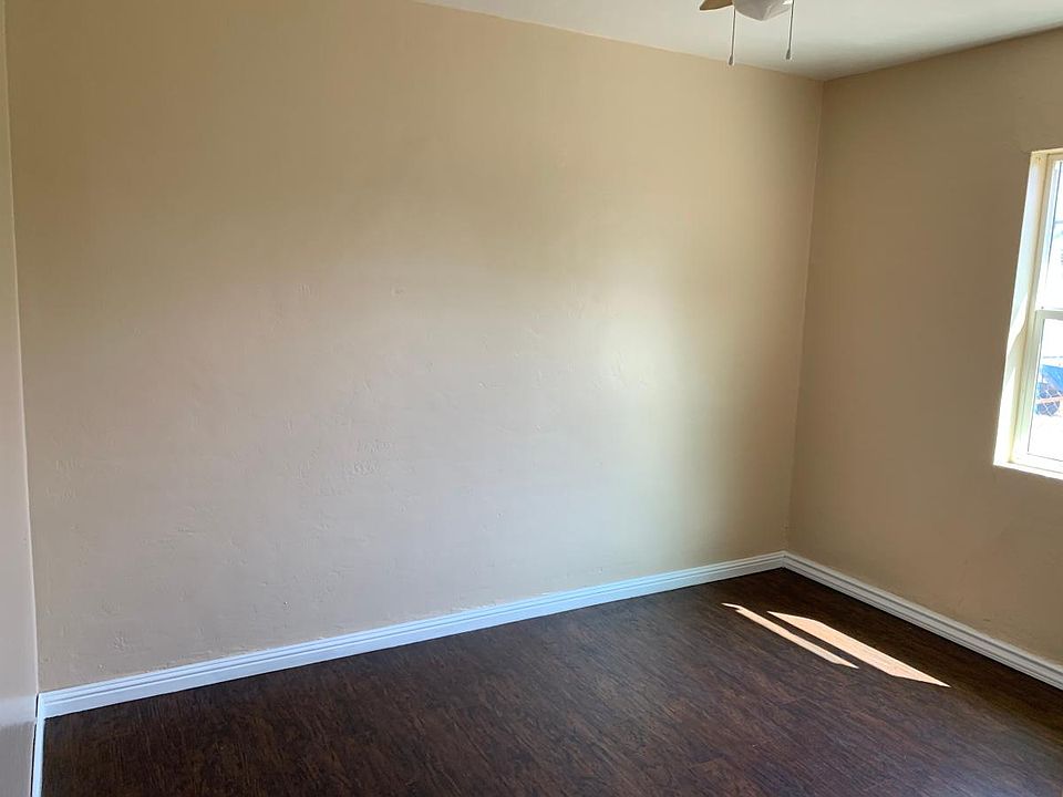 1st image of 1530 W Fillmore St APT B