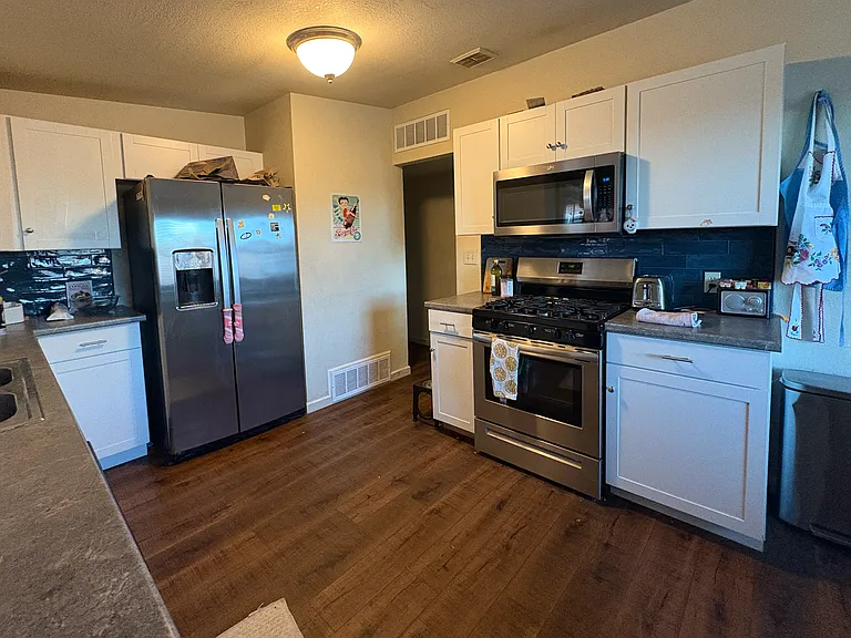 Beautiful updated kitchen