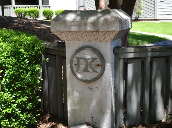 448 Deerwood St, Columbia, SC 29205